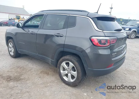 2020 Jeep Compass Latitude 4X4 from USA, damaged, VIN 3C4NJDBB4LT167686
